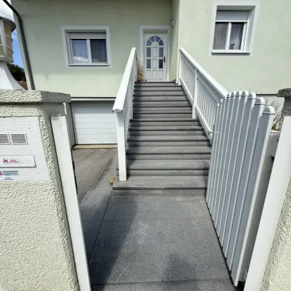 Saubersdorf - gepflegtes Familienhaus – 6 Zimmer, Balkon & Garagen für € 430.000,00! - Bild 3