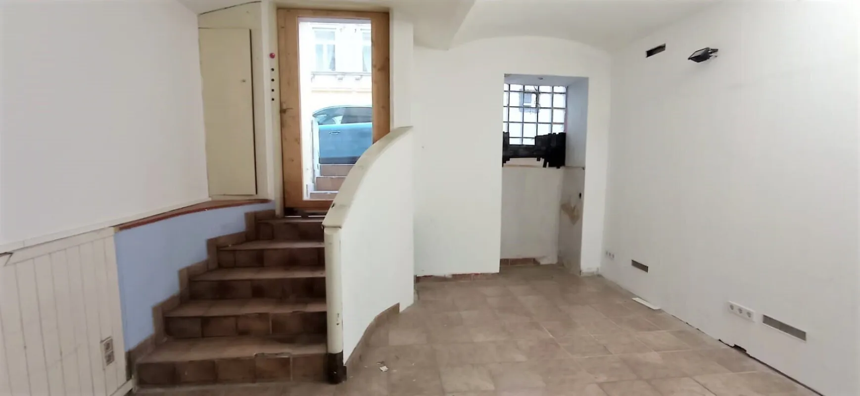 Unbefristetes Souterrainlager (50m²)  vis a vis vom Raimund Theater zu vermieten! - Bild 1