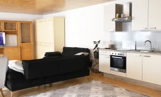 Traumhafte DG-Wohnung in Laxenburg: 158m², 5 Zimmer, Balkon für 578.000 EURO