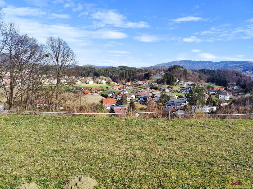 5 Min. vor Graz. - Erhöhte Lage mit Fernblick. - Wohn-Baugrund mit perfekter Autobahn-Anbindung! - Bild 1