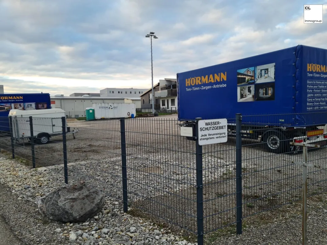 Mietobjekt: ebenes Gewerbegrundstück bei Straßwalchen - Bild 1