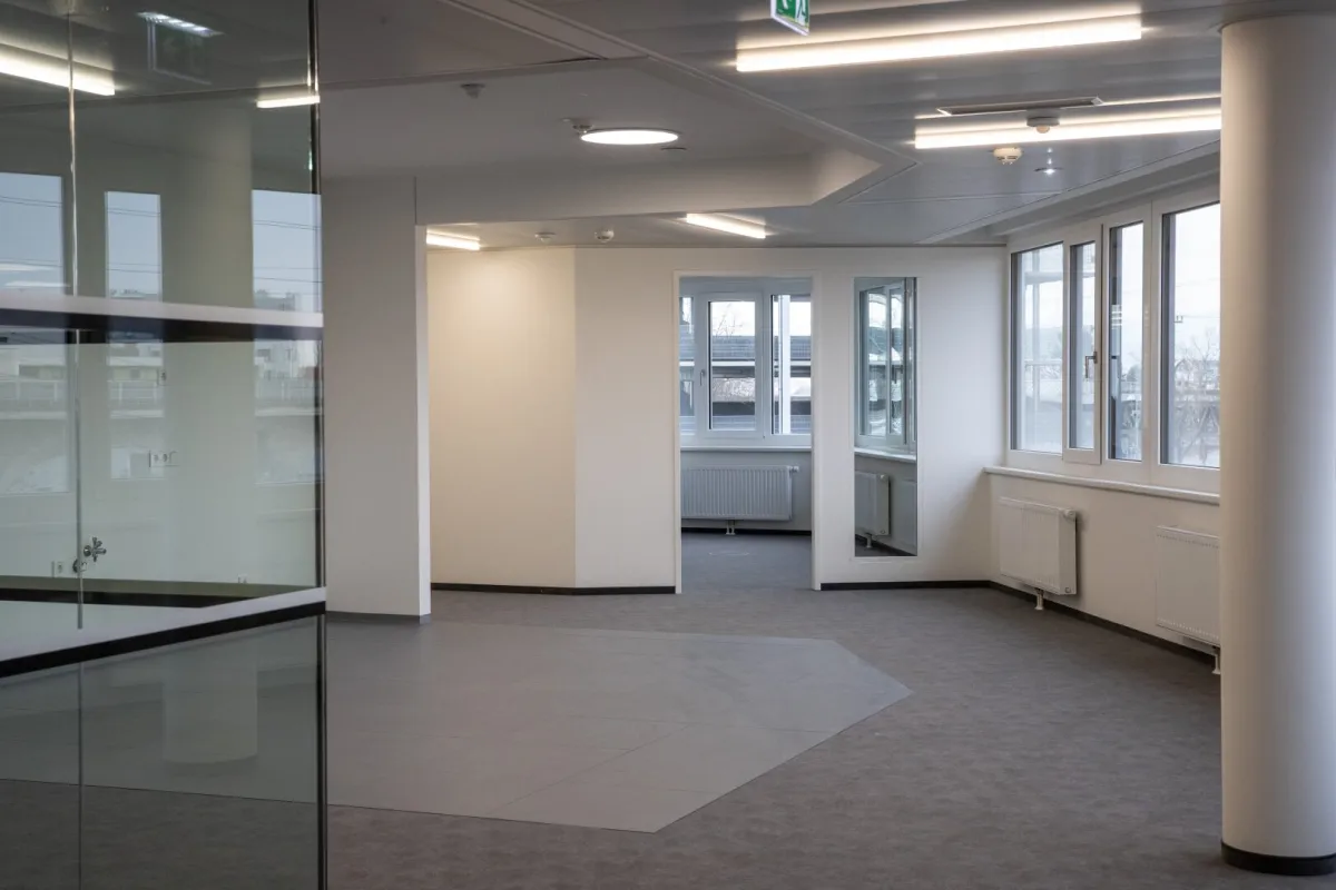 Großräumige Bürofläche im 5.OG mit 631m² im Central Hub TwentyOne zu mieten - Bild 1