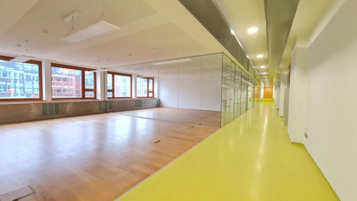 OFFENE Bürofläche in der "alten Börse" - exquisiter Firmenstandort - Bild 1