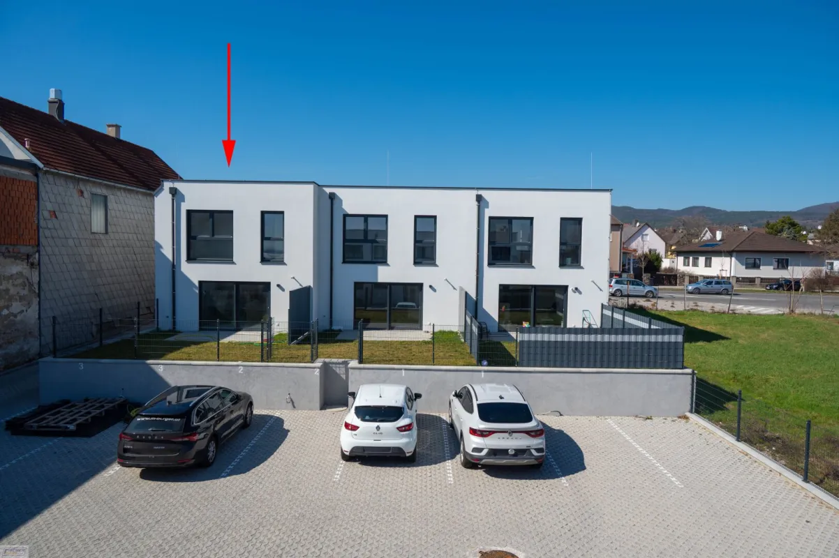 NUR NOCH 1 HAUS FREI!  5 Zimmer-Niedrigenergie-Reihenhaus bei Baden - schlüsselfertig! SORGEN SIE FÜR IHRE ZUKUNFT VOR! - Bild 1