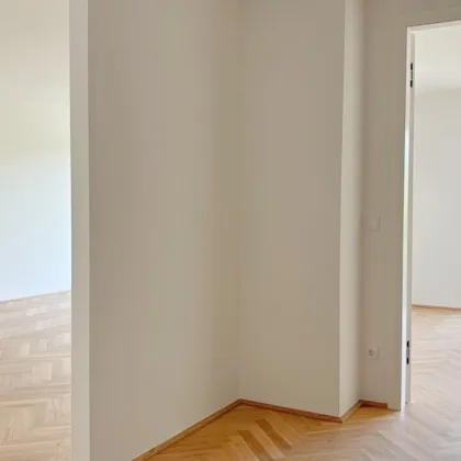 Moderne Architektur inmitten der Natur - Hochwertige 2-Zimmer Wohnung mit Balkon! - Bild 3