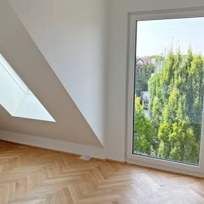 Moderne Architektur inmitten der Natur - Hochwertige Dachgeschoss 3-Zimmer Wohnung mit Balkon! - Bild 3