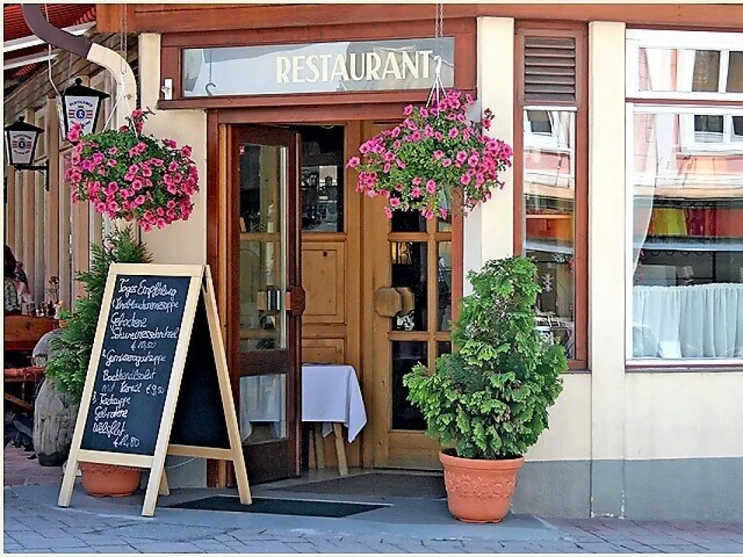 HOTEL - RESTAURANT am besten Platz im Wallfahrtsort - Bild 1