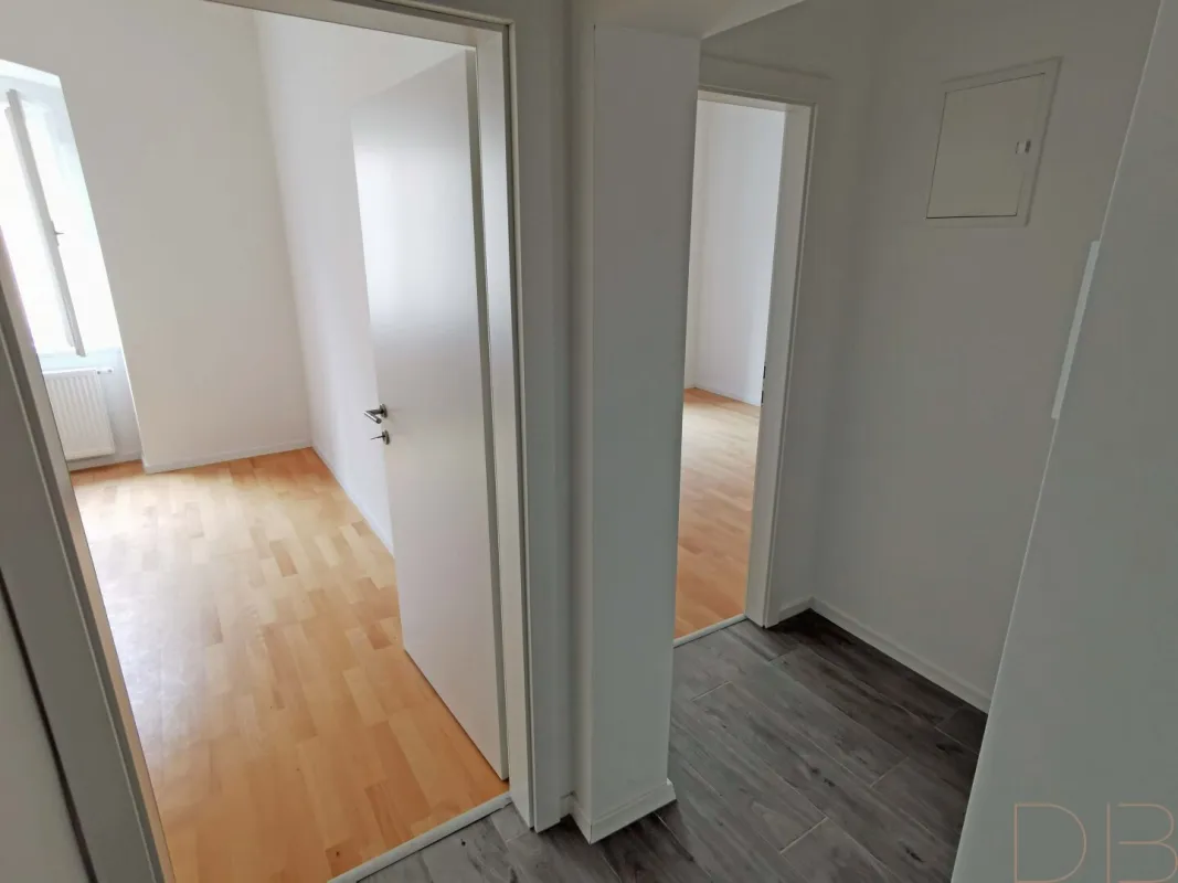 DB IMMOBILIEN | Top sanierte, vermietete Wohnung in Brucker Fußgängerzone / Hauptplatz zu kaufen! - Bild 1