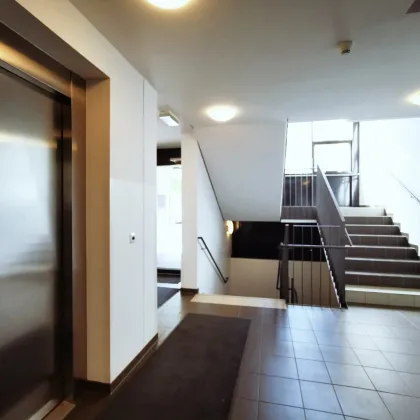 Parkplatz im Wohnhaus 400m von U1 Kagraner Platz - Bild 3