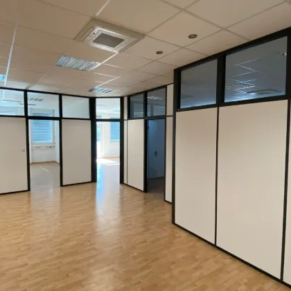 Ared Park - Top 6-Zimmer Büro mit Balkon und Klimaanlage! - Bild 3