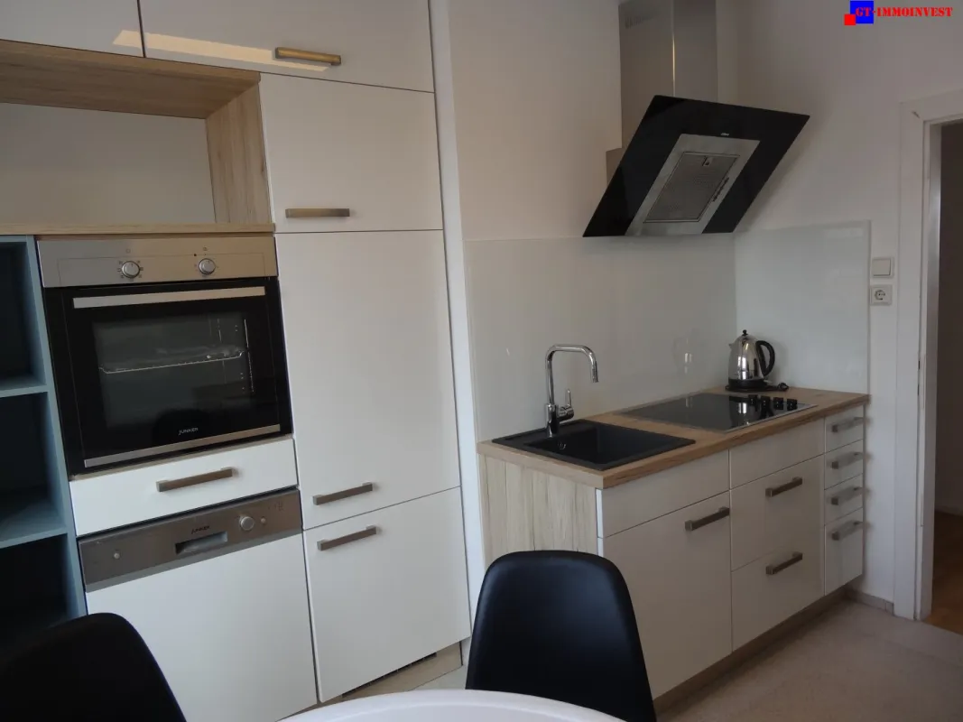 7000 Eisenstadt-Zentrum neu renovierte 67m² drei Zimmer Wohnung mit herrlichen Fernblick. - Bild 1