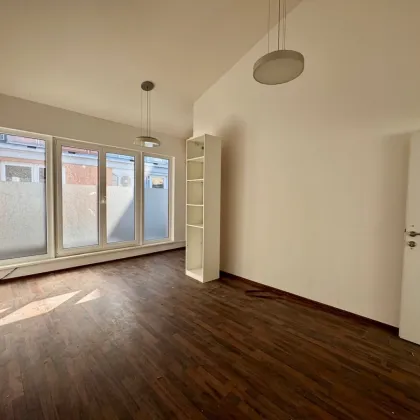 #SQ - BÜRO/ PRAXIS - HOFGEBÄUDE NÄHE ERZHERZOG-KARL-STRASSE! - Bild 2