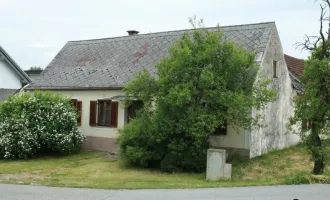 Nähe Jennersdorf: Südburgenländisches Bauernhaus mit Arkadengang