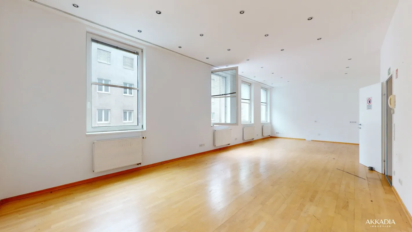 Helles 3-Zimmer-Büro mit Erweiterungsoption - Bild 1