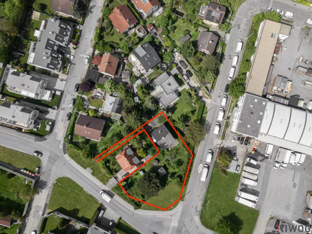 BAUTRÄGERLIEGENSCHAFT mit Altbestand inkl. Studie für 4 Häuser mit großzügigen Gärten | ca. 765 m² WNF erzielbar - Bild 1