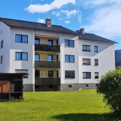 Sofort verfügbare 4 Zimmer ETW im 1. Stock - Loggia und Garage - Bild 2