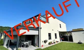 **EXKLUSIVER WOHN(T)RAUM MITTEN IN GRAZ** | TRAUMHAFTER GARTEN | Terrasse | Wintergarten und Doppelcarport