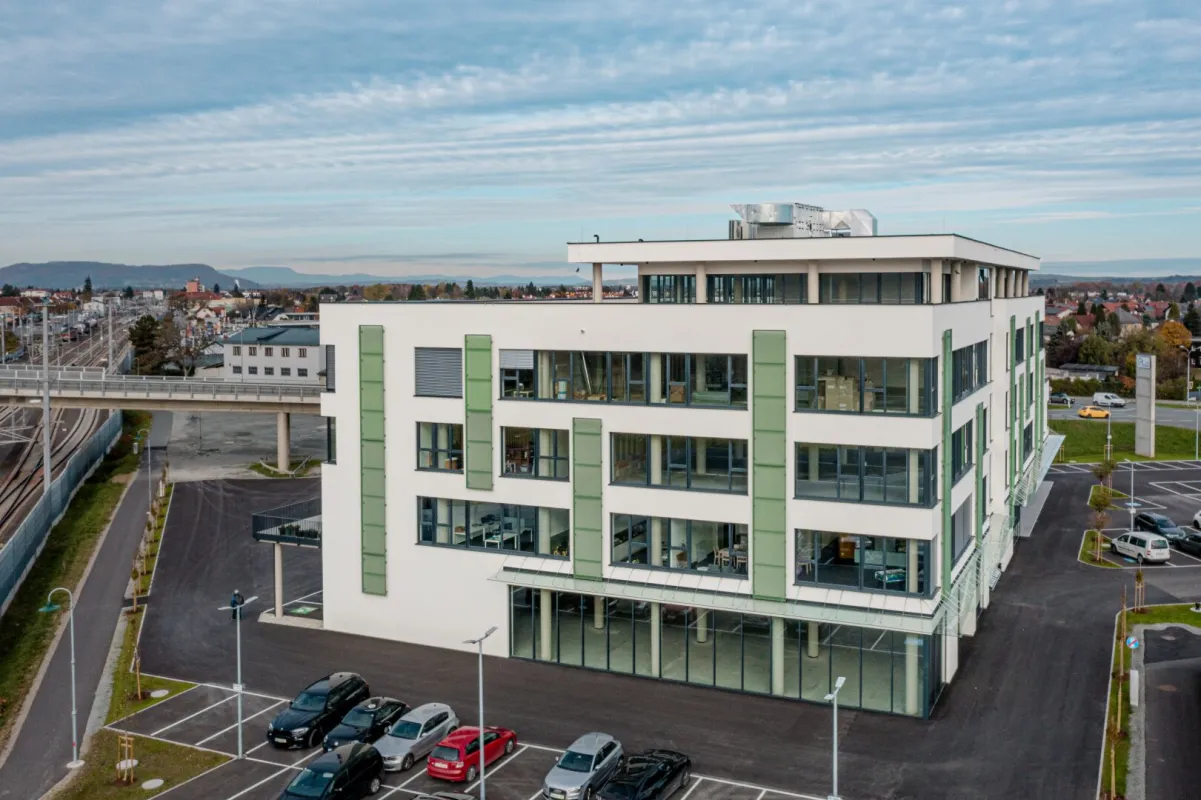 Grundrisse individuell gestaltbar! Erstbezugs Gewerbe - und Büroflächen in Leibnitz! - Bild 1