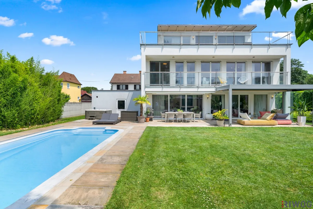 Modernes Einfamilienhaus mit beheiztem Pool | Weitblick zum Schneeberg | knapp 1200 m2 Eigengrund - Bild 1