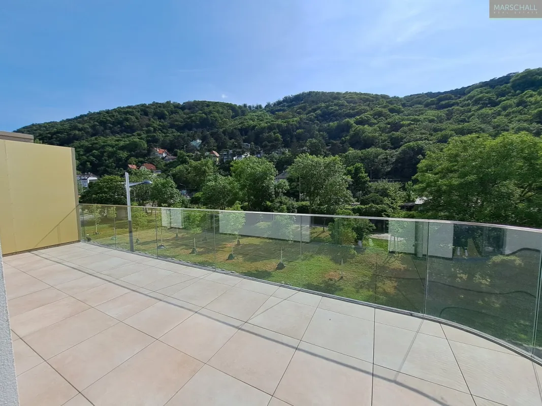 ANLEGERWOHNUNG | BEFRISTET VERMIETET BIS 31.08.2028  |  2-Zimmer Terrassenwohnung mit Garagenstellplatz, Badesteg, Fitness- und Wellnessbereich, Concierge - Bild 1