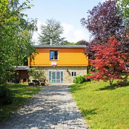 Familienparadies mit Pool und Wellnessbereich in idyllischer Zentrumslage - Bild 2