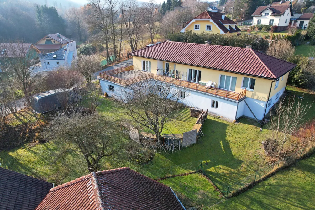 Bauträgergrundstück mit Altbestand in Traumaussichtslage in Gablitz - Bild 1