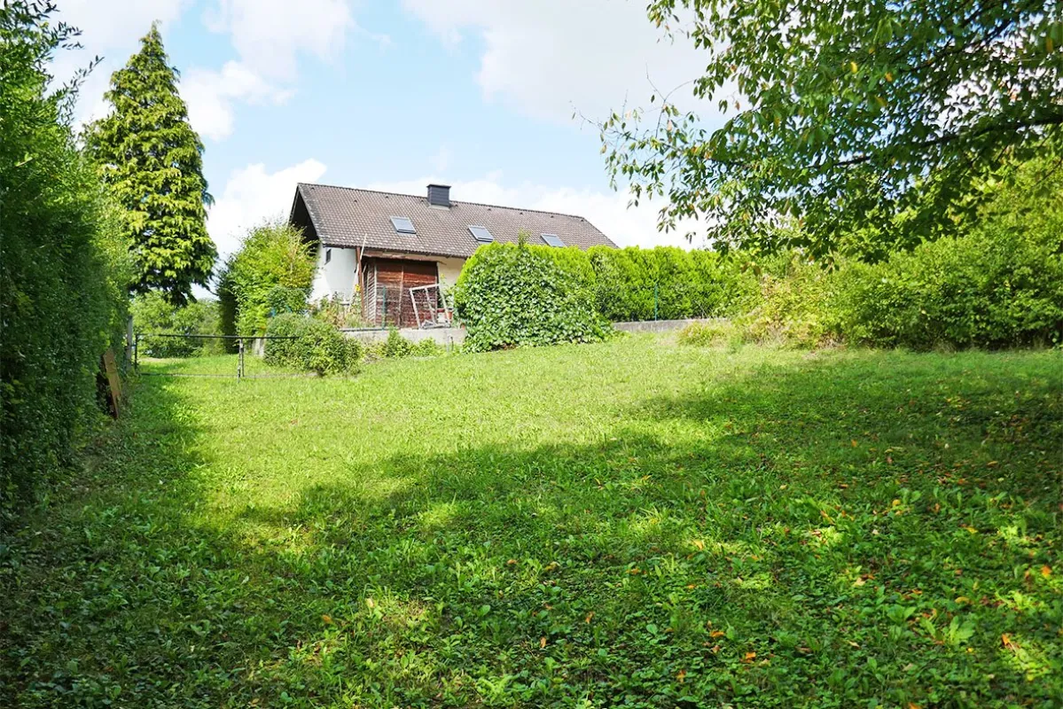 Baugrundstück in idyllischer Lage auf leichtem Südhang in Tulln-Nähe - Bild 1