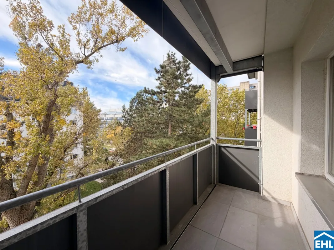 Großzügiger 3-Zimmer-Familienhit mit sonniger Loggia/Balkon! - Bild 1
