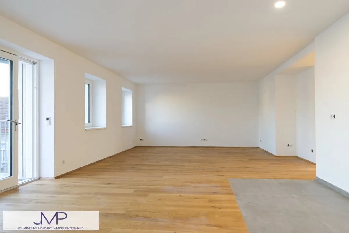 Helle und ruhige 3-Zimmer DG Wohnung mit super Ausstattung - ohne lästige Schrägen! - Bild 1