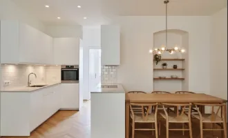 Tolle 3 Zimmer Altbau im Erstbezug - 1. OG - 2 Balkone, direkt an der Ubahn