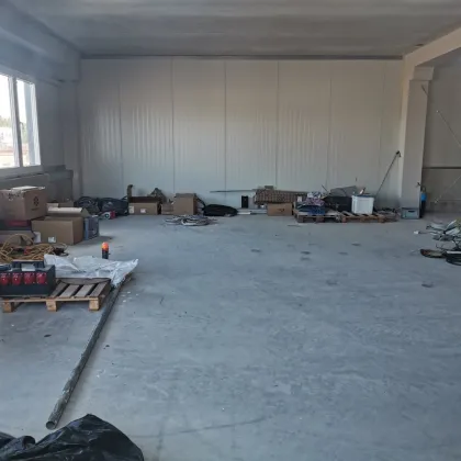Neugeschaffenes Betriebsobjekt mit Hallen und Büros | 617m² Nutzfläche - Bild 3