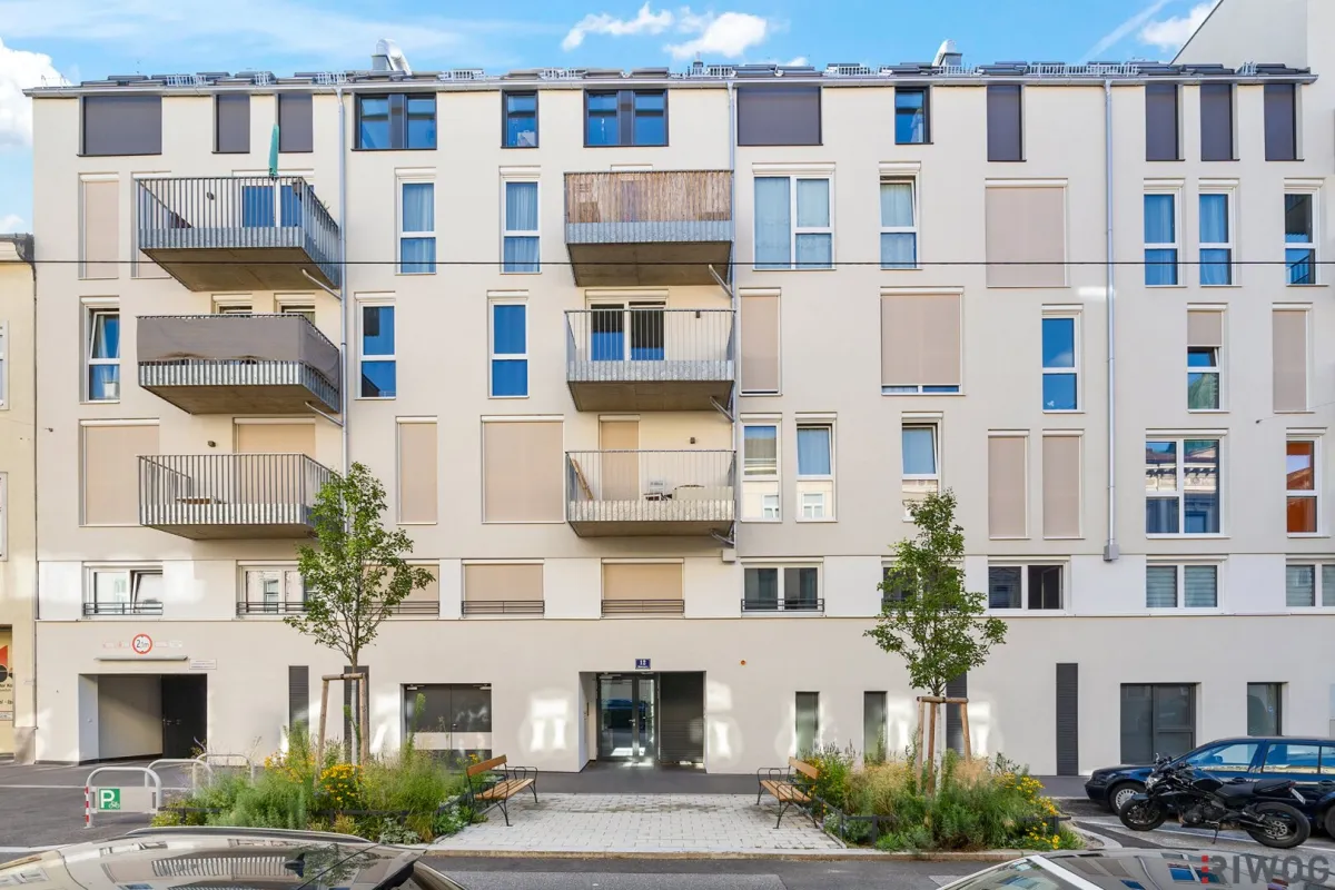 ERSTBEZUG || BÜRO FÜR VERSCHIEDENE BRANCHEN || 78 M² || EINBAUKÜCHE, TERRASSE & GARTEN || NÄHE U3-STATION "OTTAKRING" - Bild 1