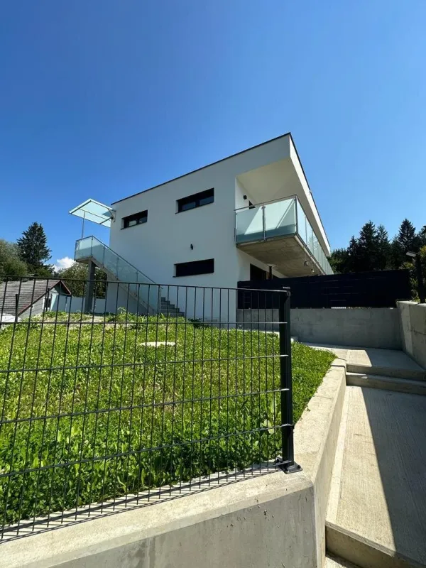 NEUER PREIS: Penthouse-Wohnung in Velden mit 100m² Terrasse - Bild 1