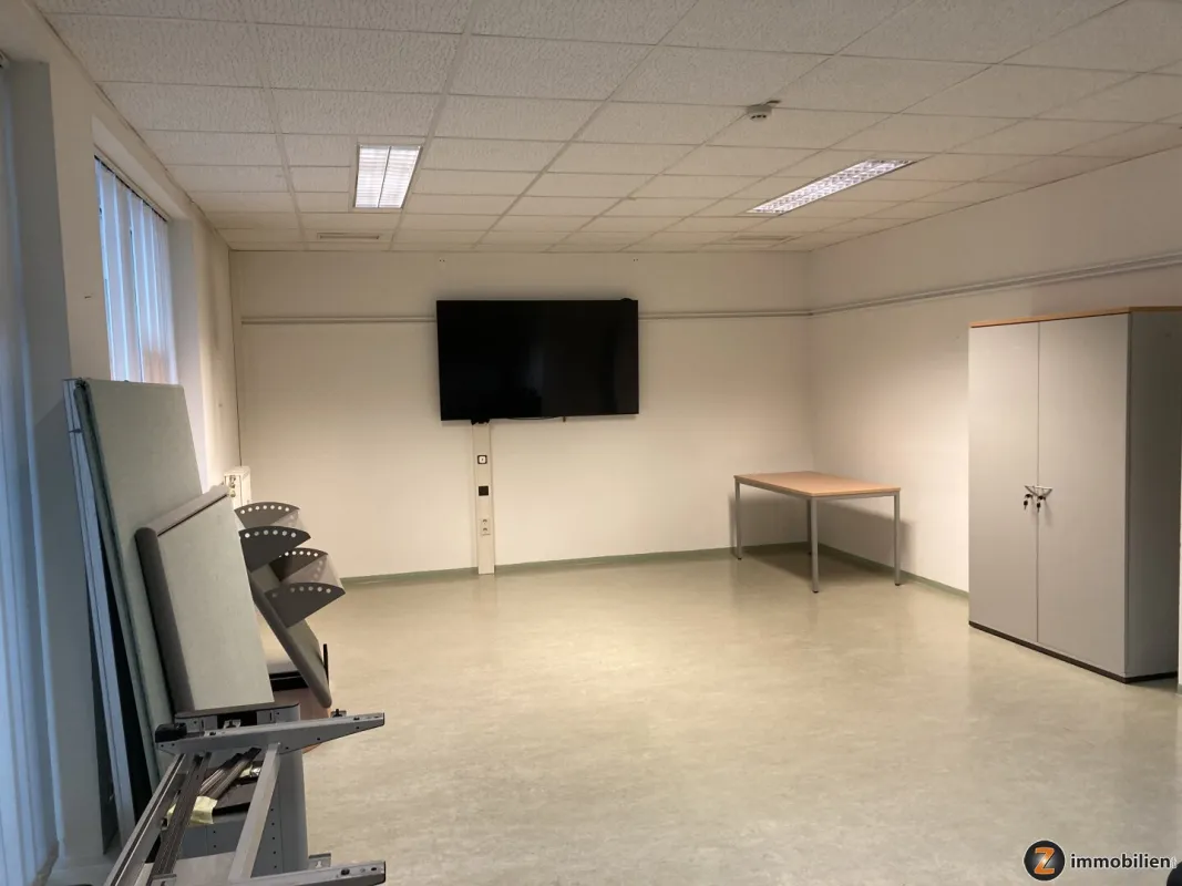 Zentrum Oberwart: Arztpraxis, Büro zu vermieten! - Bild 1