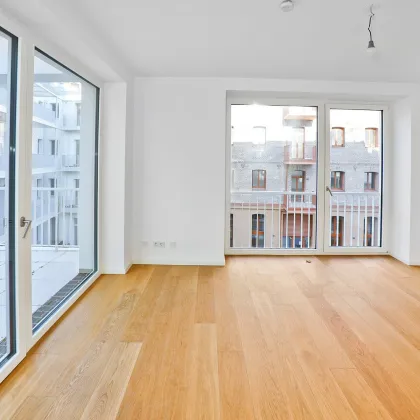 Exklusives Wohnen im Apostelhof! Altbau trifft auf modernen Neubau - Bild 2