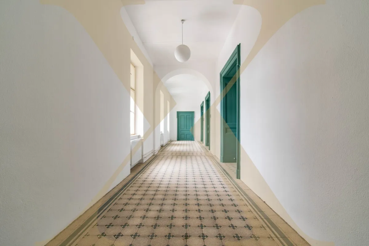 Altbau-Bürofläche im bischöflichen Seminar Melk zu vermieten! Umbau und Sanierung nach Mieterwunsch! - Bild 1