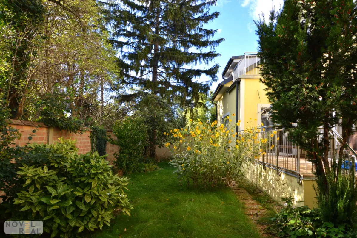 Charmante Luxus-Villa in Deutsch-Wagram - Bild 1