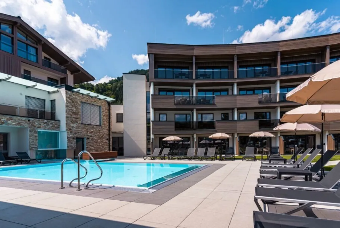 Lakeside Luxury Apartments - Exklusive Wohnung mit touristischer Nutzung in TOP-Lage von Zell am See - Bild 1
