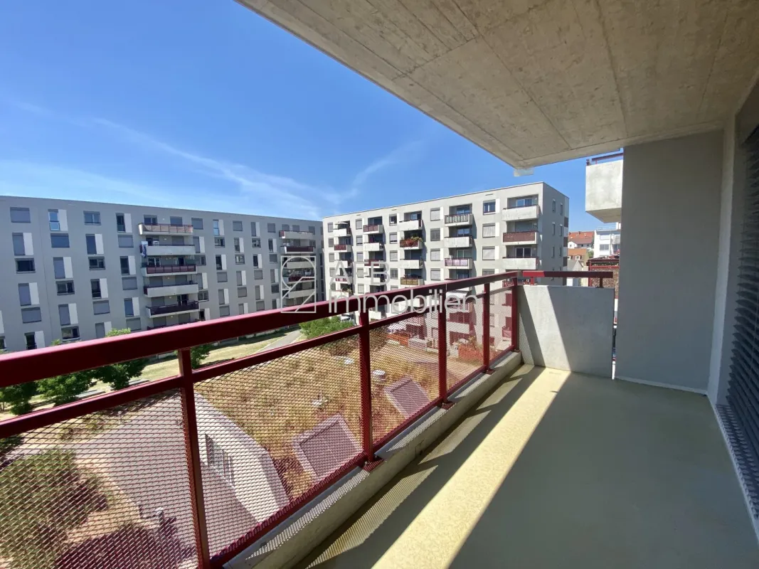 3 Monate mietfrei - große 2-Zimmer Genossenschaftswohnung mit Balkon in den Innenhof - Bild 1