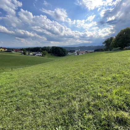 Ebener Baugrund mit attraktiver Aussicht - Bild 3