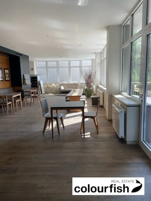 Moderne Gastrofläche in einem Ärztezentrum. - Bild 1