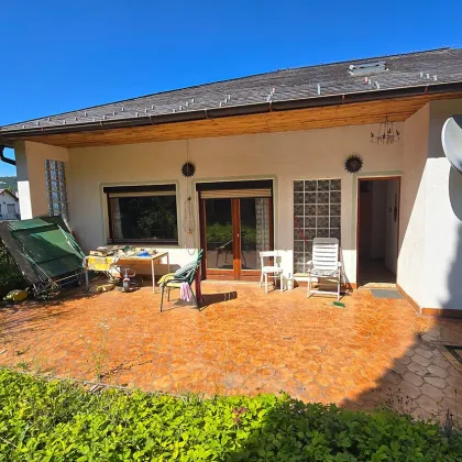 *** BIS ZU 6 ZIMMER MÖGLICH *** TOLLER FERNBLICK *** IN EINER SACKGASSE AM WALDRAND *** - Bild 2