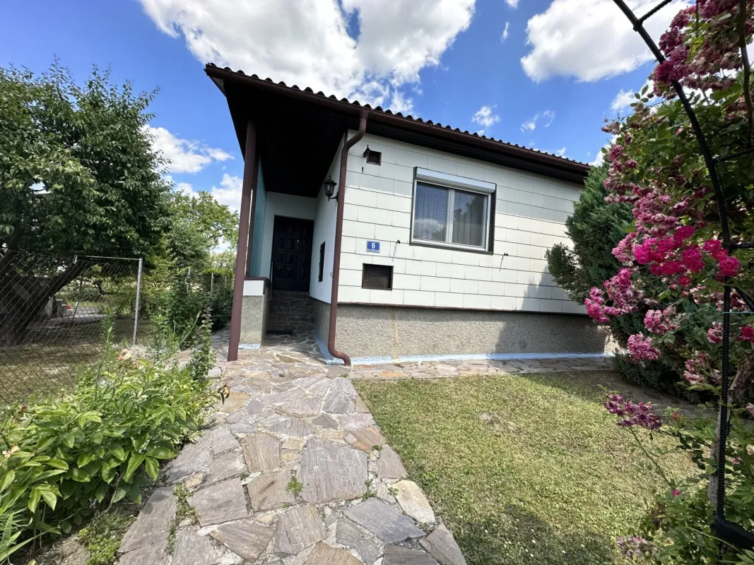 Einfamilienhaus in ruhiger Wohngegend - Bild 1