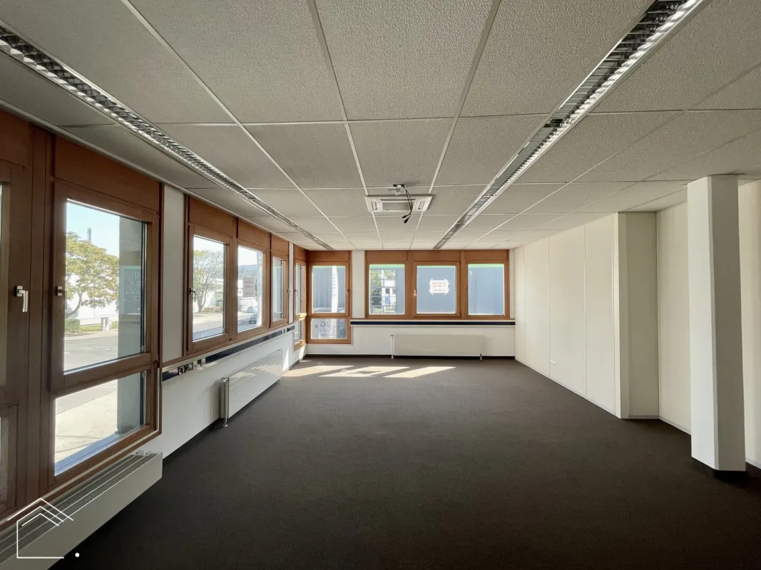 Büro/Praxis im Zentrum von 1210 Wien - Bild 1