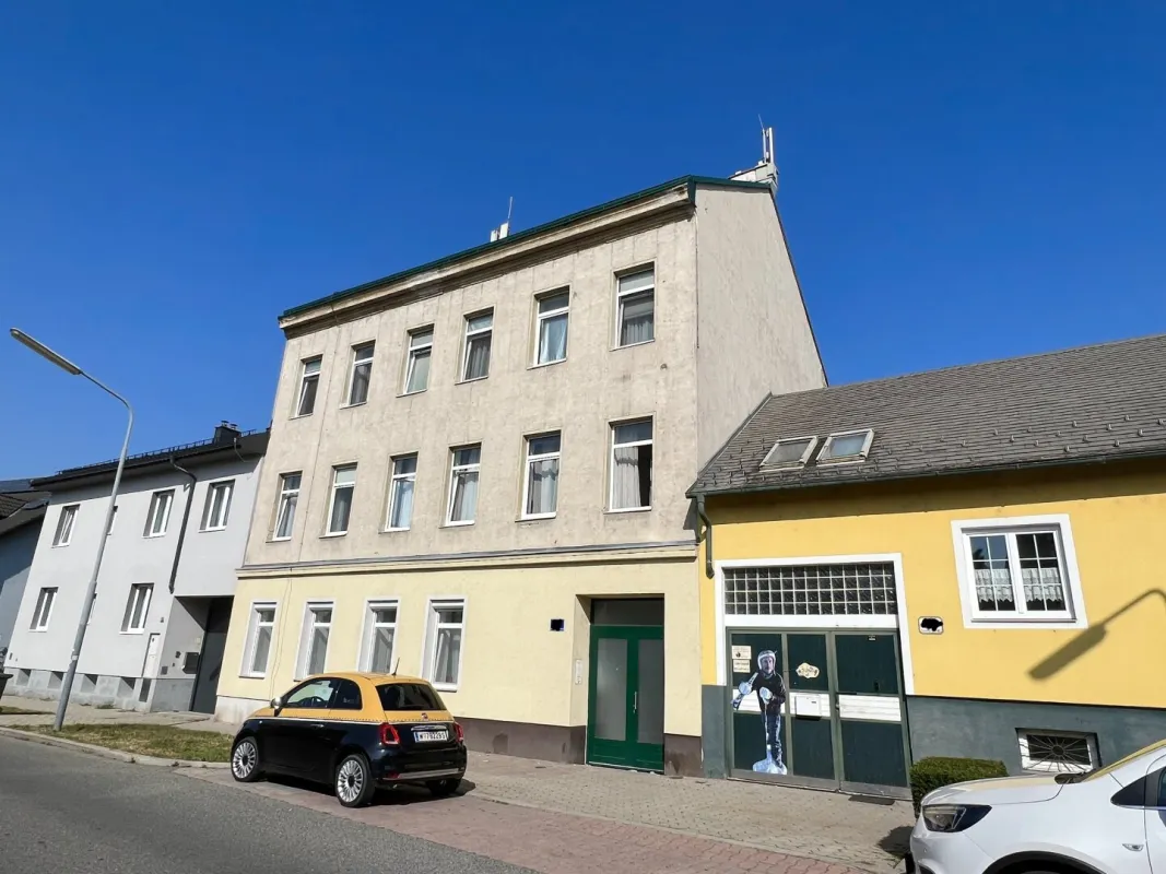 ANLEGER AUFGEPASST - ZINSHAUS MIT VIEL POTENZIAL - Bild 1