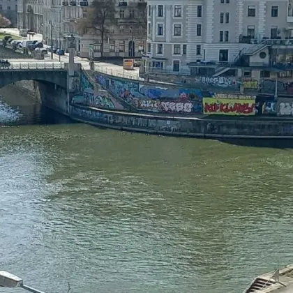 ***RENOVIERUNGSBEDÜRFTIG 3 ZI MIT BALKON UND FERNBLICK*** - Bild 3