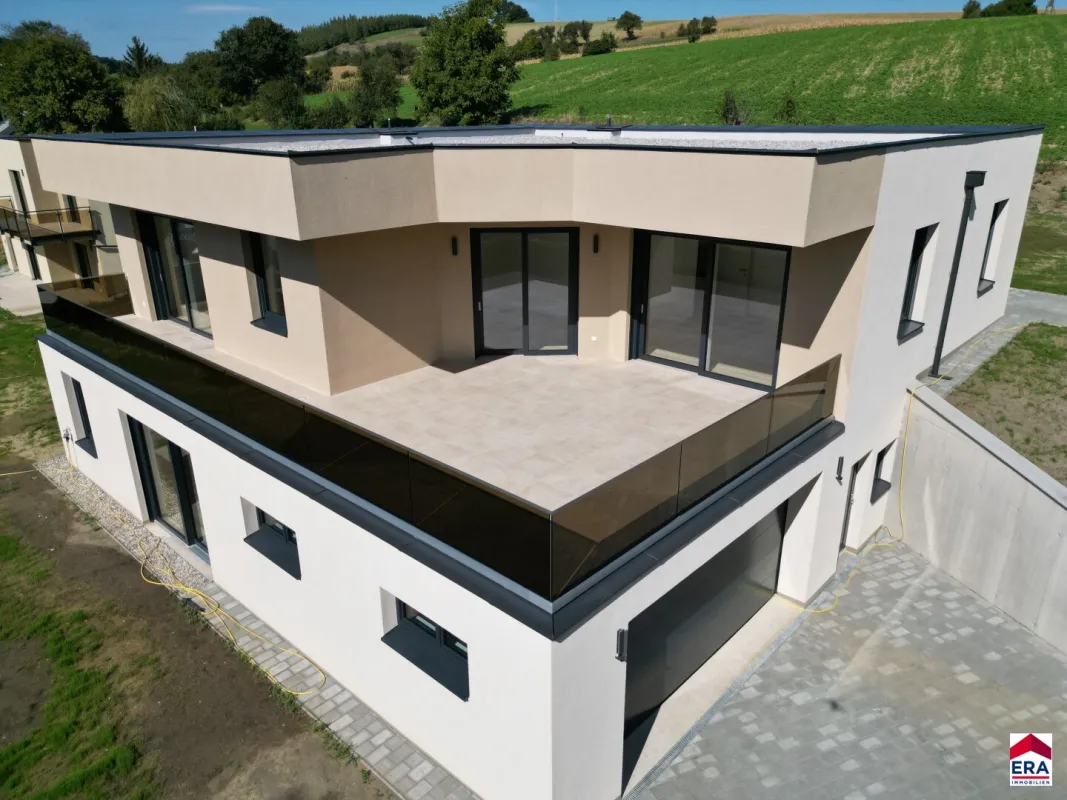 Achtung Preisänderung - Luxuriöses Einfamilienhaus in 3062 Kirchstetten: 6 Zimmer, Erstbezug, Terrasse, Doppelgarage - Bild 1