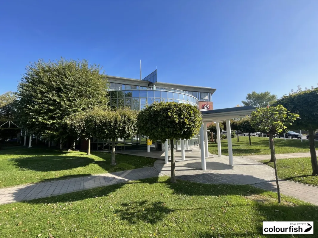 Attraktive Büroflächen in Flughafennähe - Bild 1