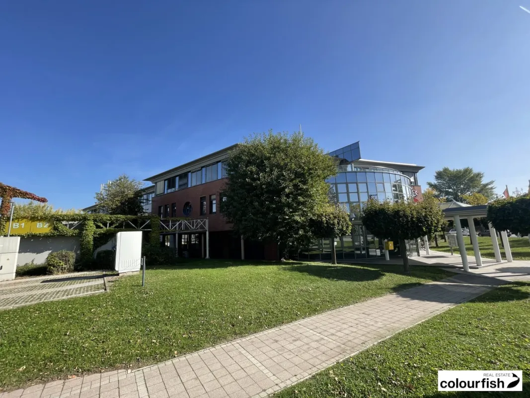 Großzügige Bürofläche in Flughafennähe - Bild 1