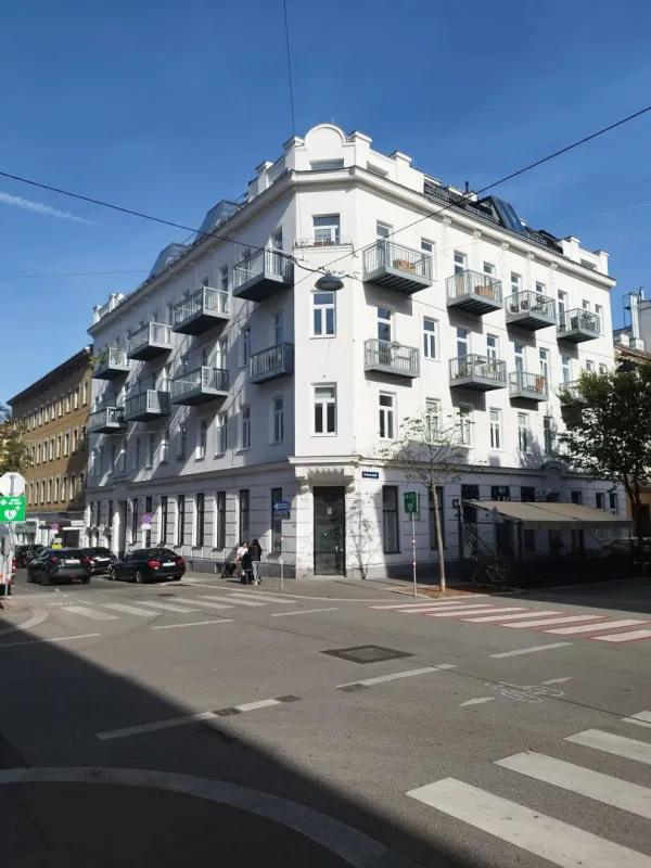 Investitionsgelegenheit - Wohnungseigentumspaket mit Entwicklungspotenzial - Bild 1